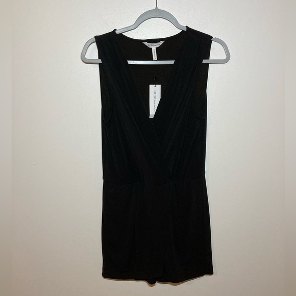 BCBGeneration V-neck Surplice Romper in Black. Size Small. - Picture 5 of 11